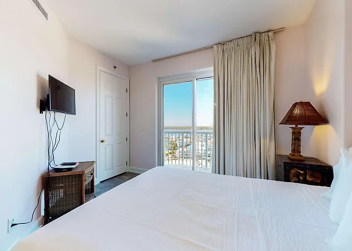Gulf-front 12th-floor W Great View Balcony Ac & Shared Pools Hot Tubs Holiday home Gulf Shores