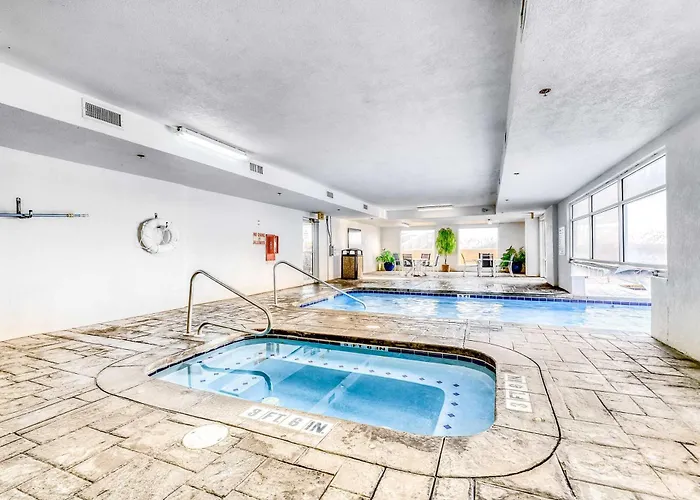 Gulf-front 12th-floor W Great View Balcony Ac & Shared Pools Hot Tubs Holiday home